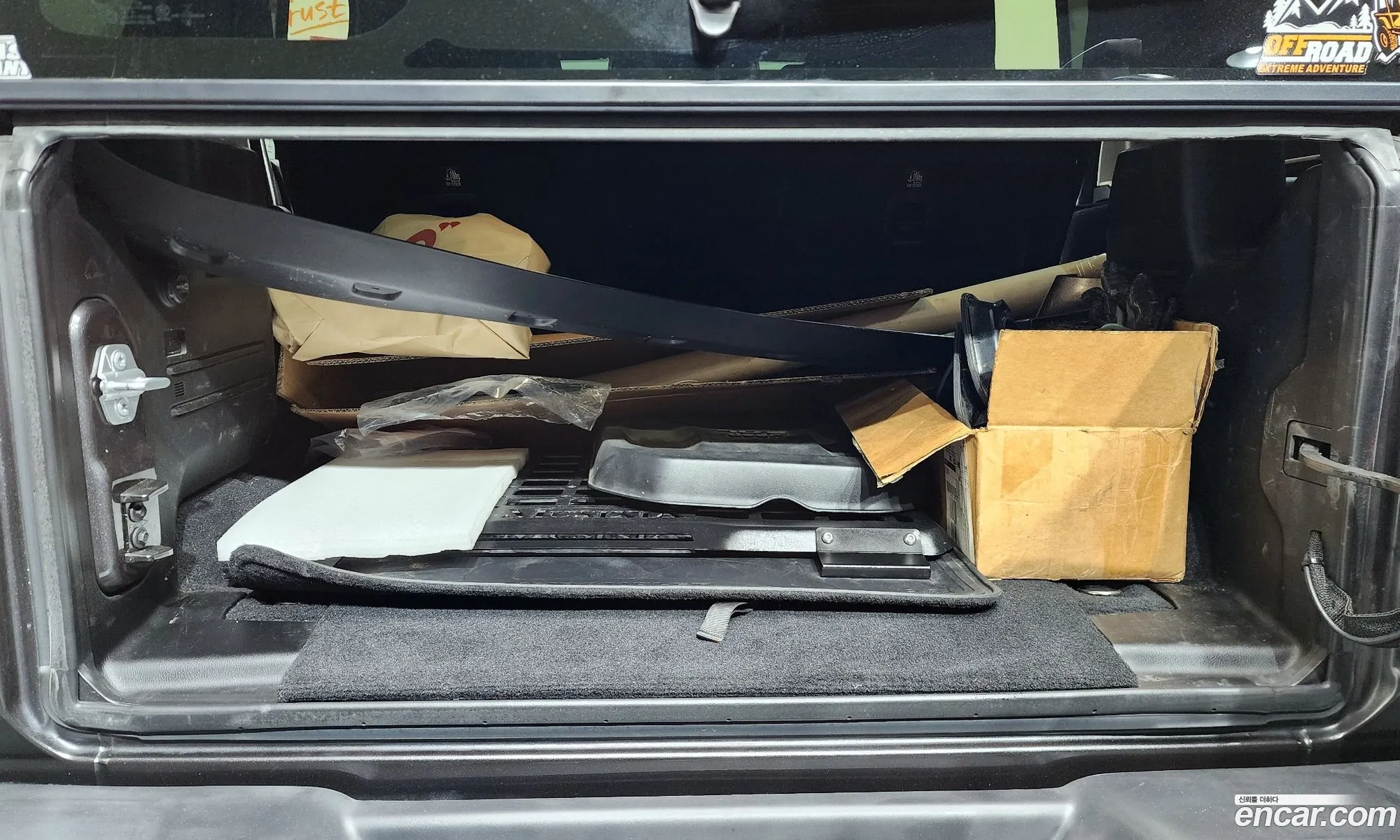 Jeep Wrangler 2018 1C4HJXFN0JW267892 — 19