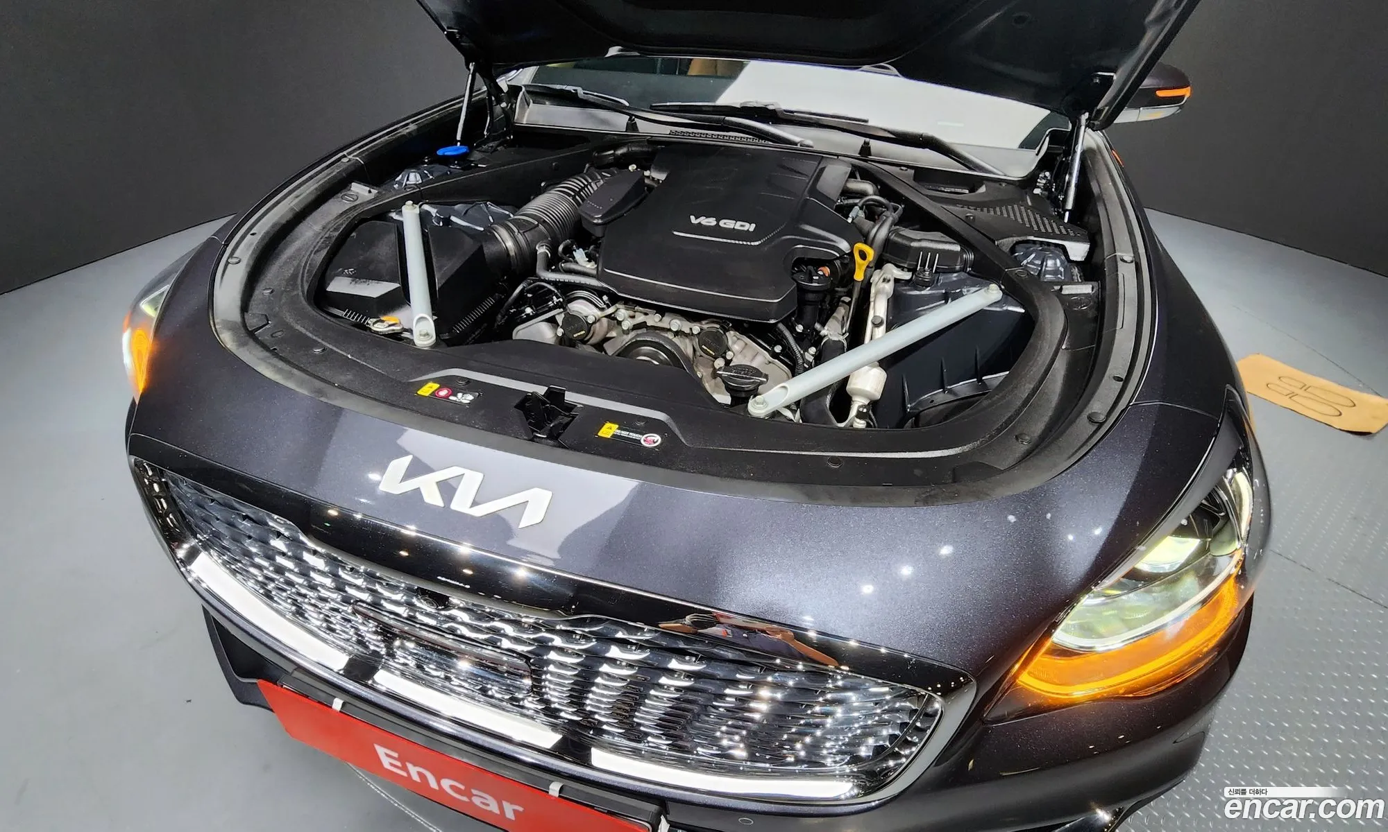 Kia The K9 2020 KNAS2418DMS030208 — 8