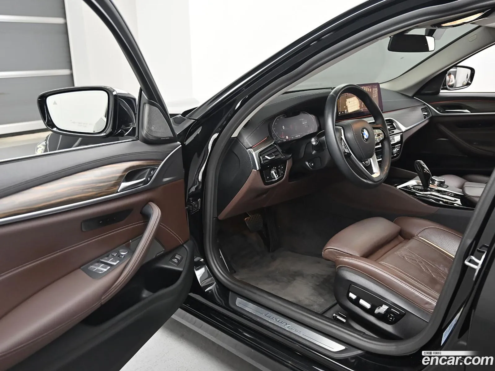 BMW 5 Series 2022 — 10