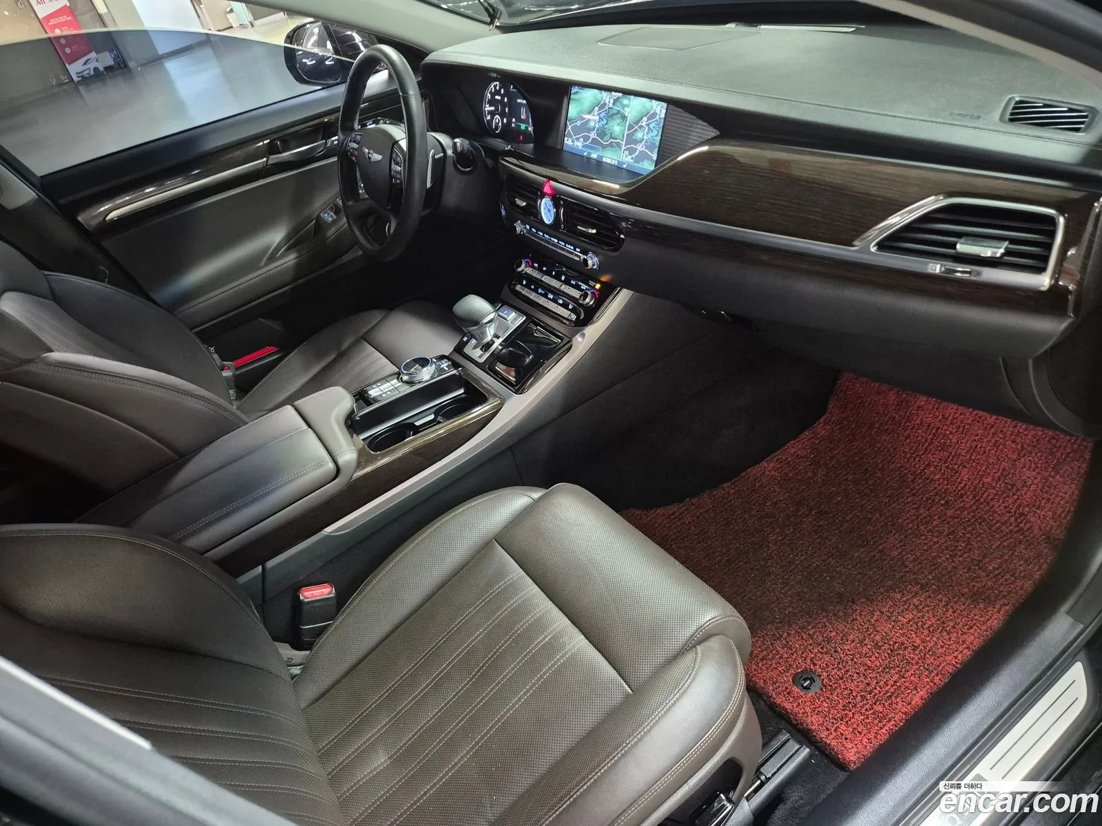 Genesis EQ900 2018 — 11