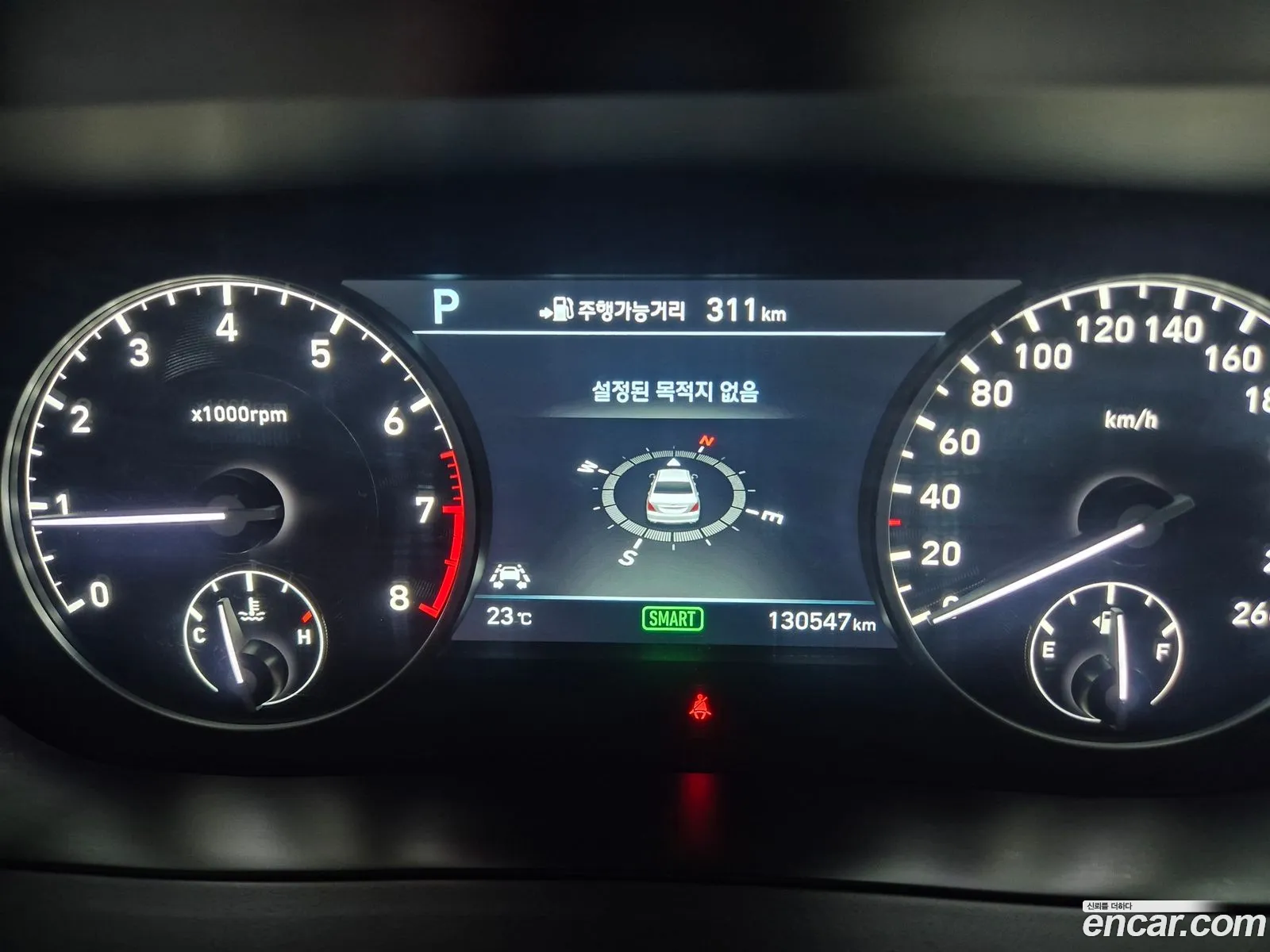 Genesis EQ900 2018 — 13