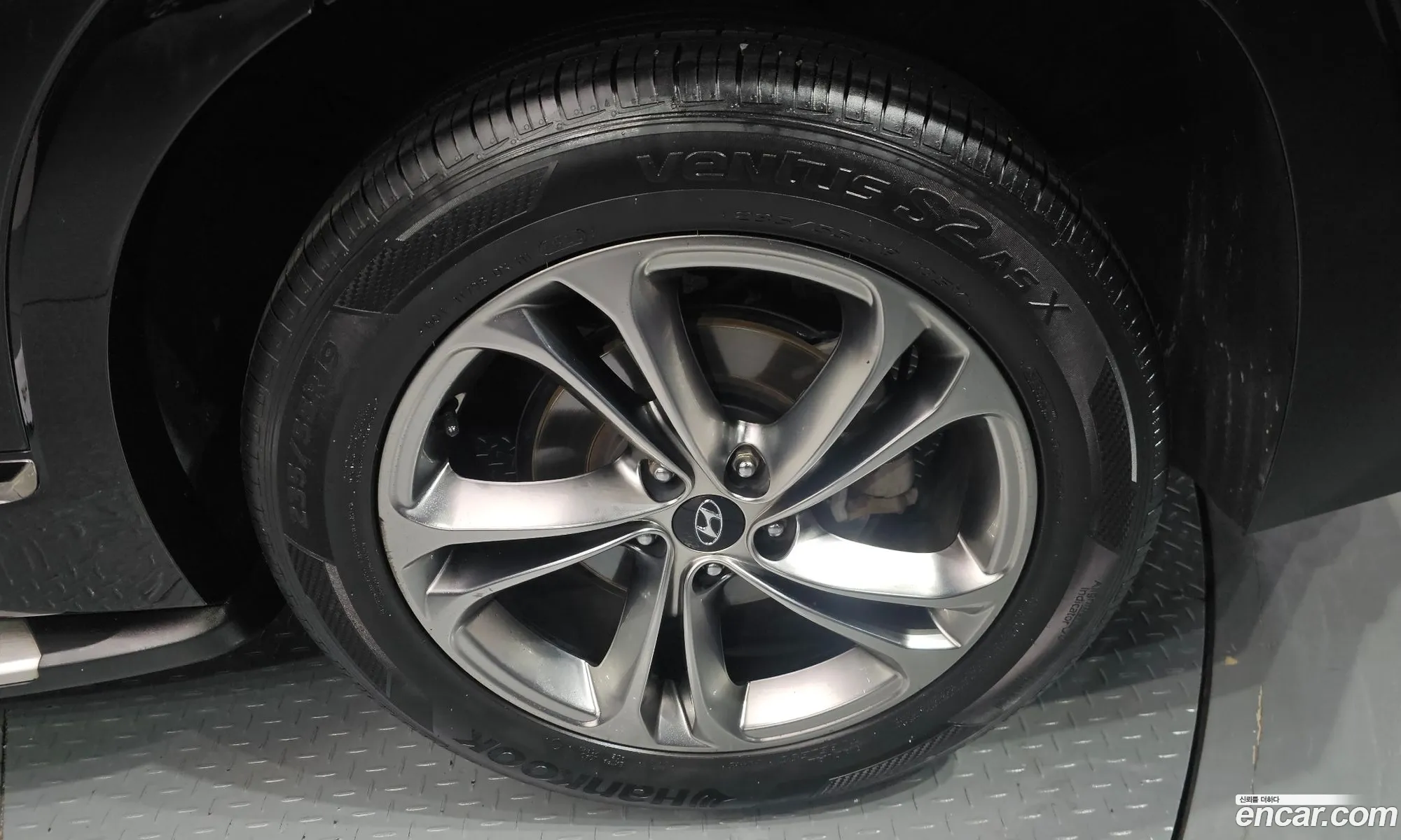 Hyundai Santa Fe TM 2018 KMHS581BBKU103021 — 19