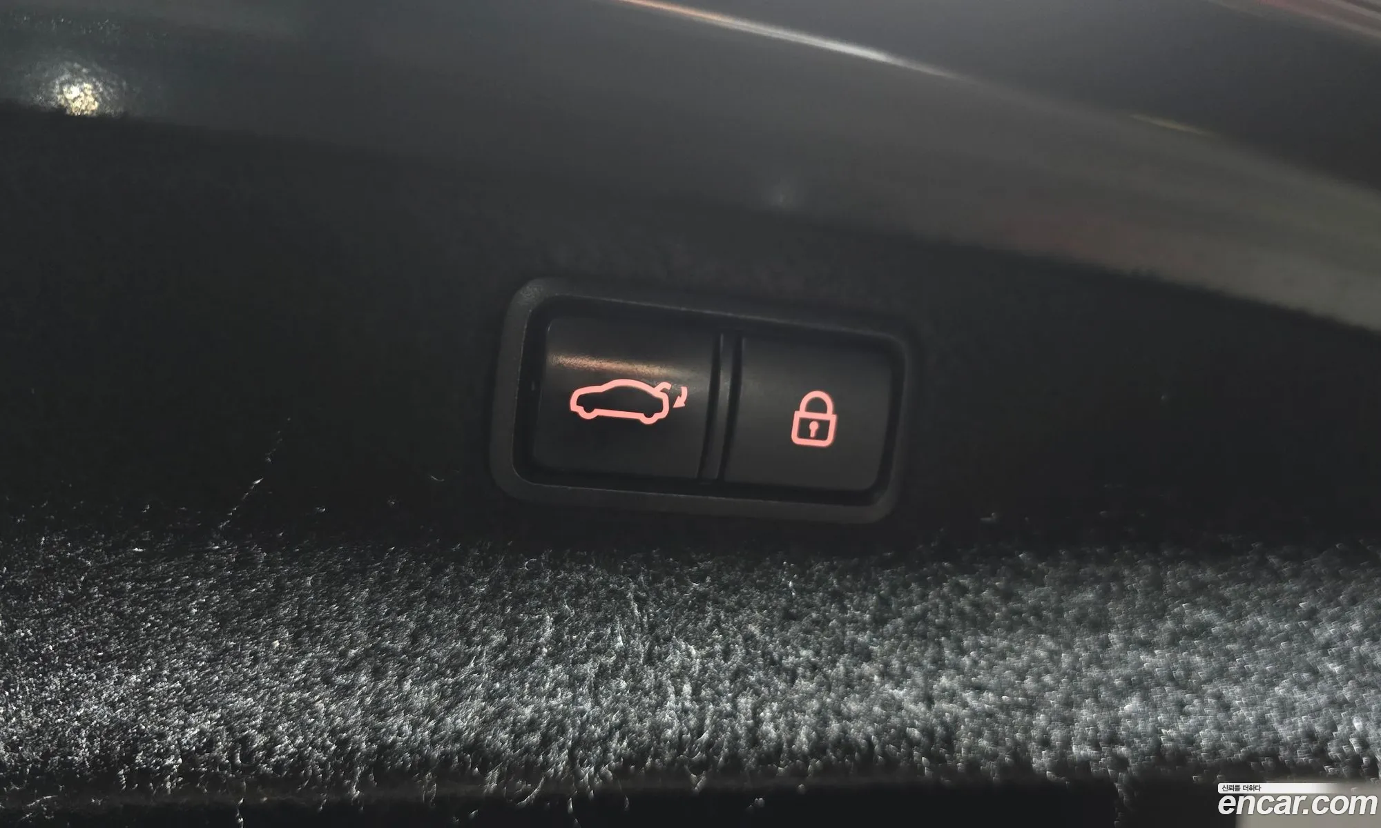 Genesis G80 2017 KMHGM41DBJU253084 — 17