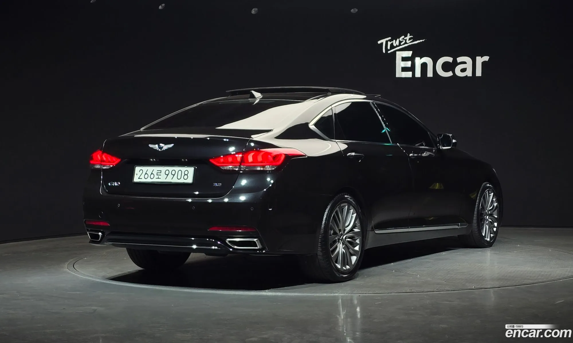 Genesis G80 2017 KMHGM41DBJU253084 — 15