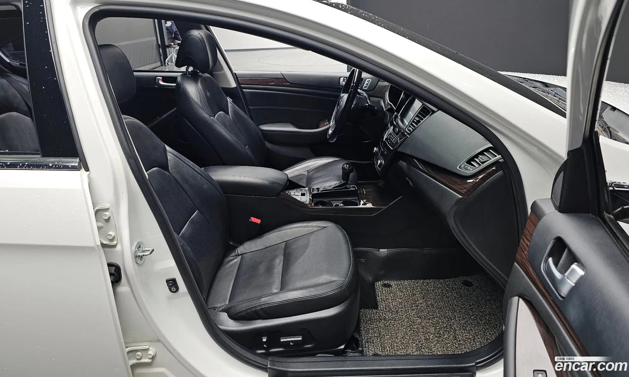 Kia K7 2016 KNALM415BGA220628 — 11