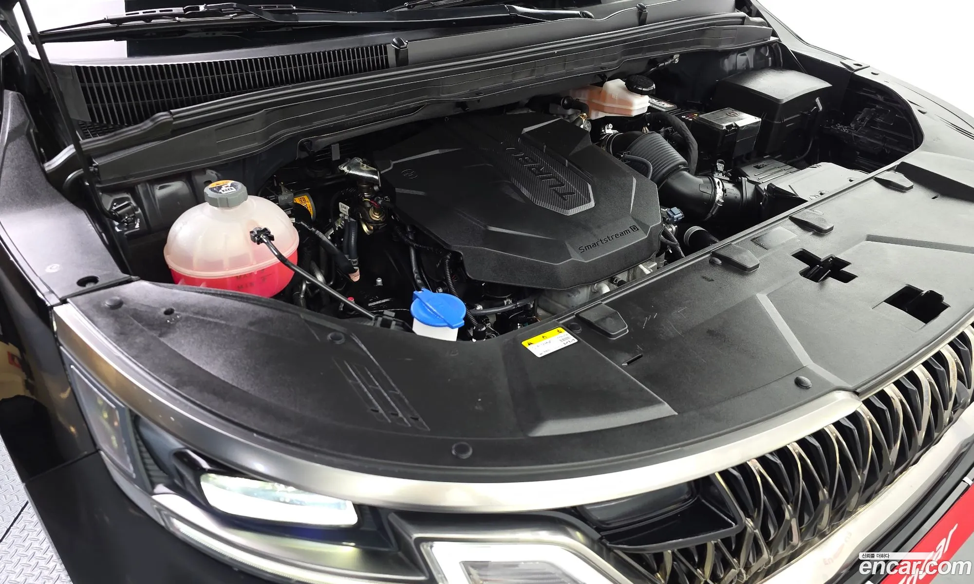 Kia Carnival 2023 KNHNE37BBPS278137 — 8