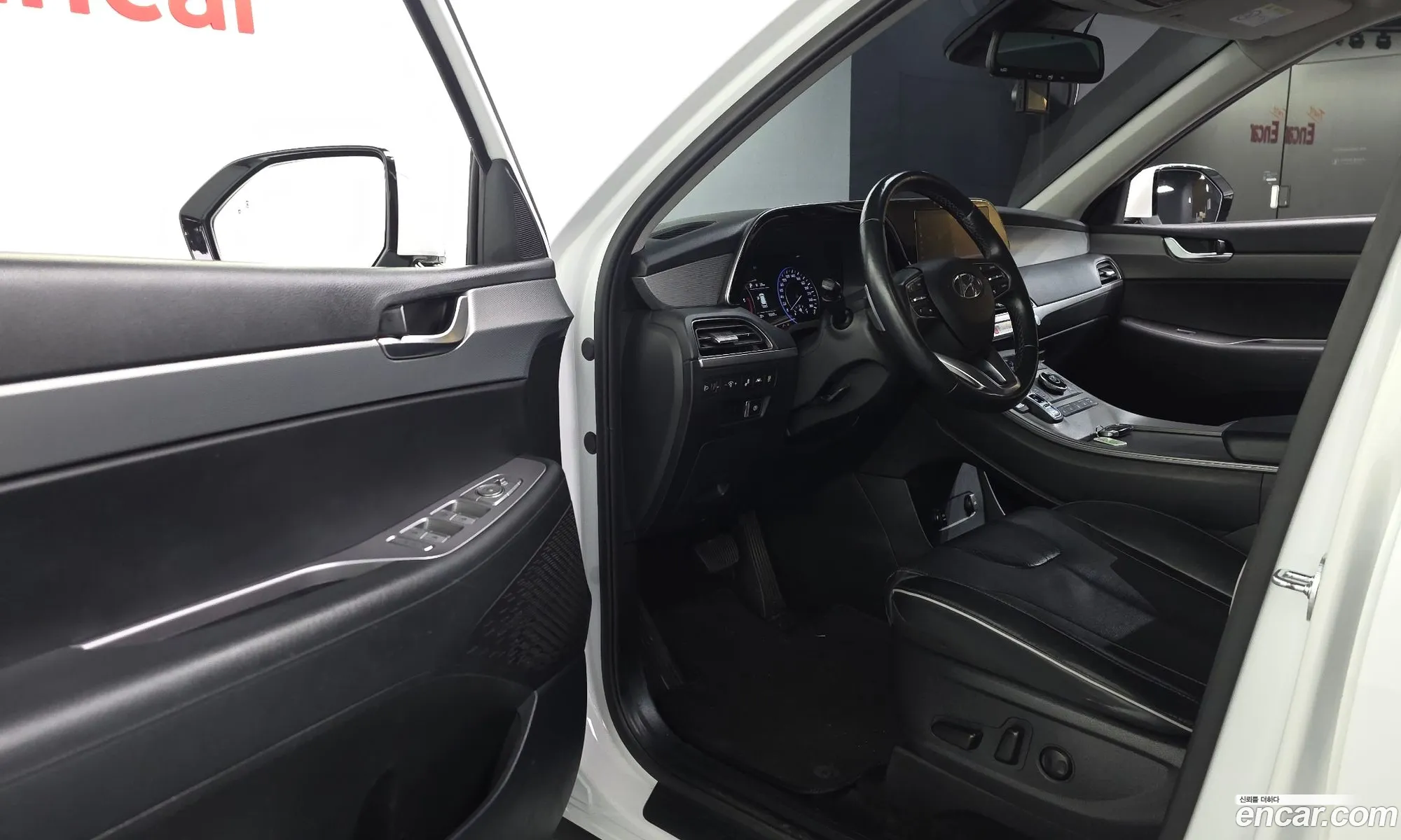 Hyundai Palisade 2020 KMHR281ABMU242530 — 14