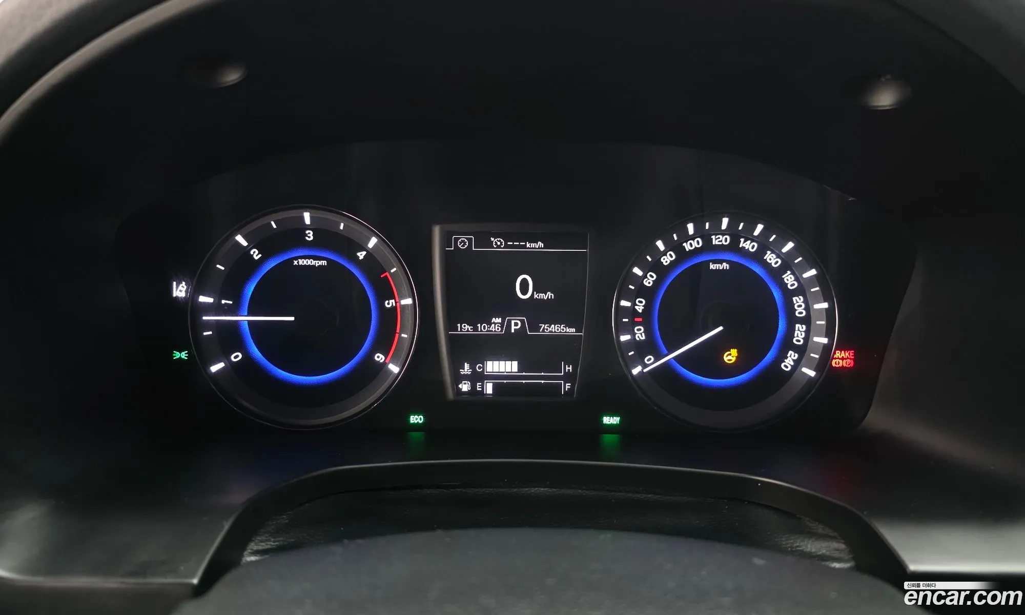 KG Mobility (SsangYong) Rexton Sports Khan 2021 — 30