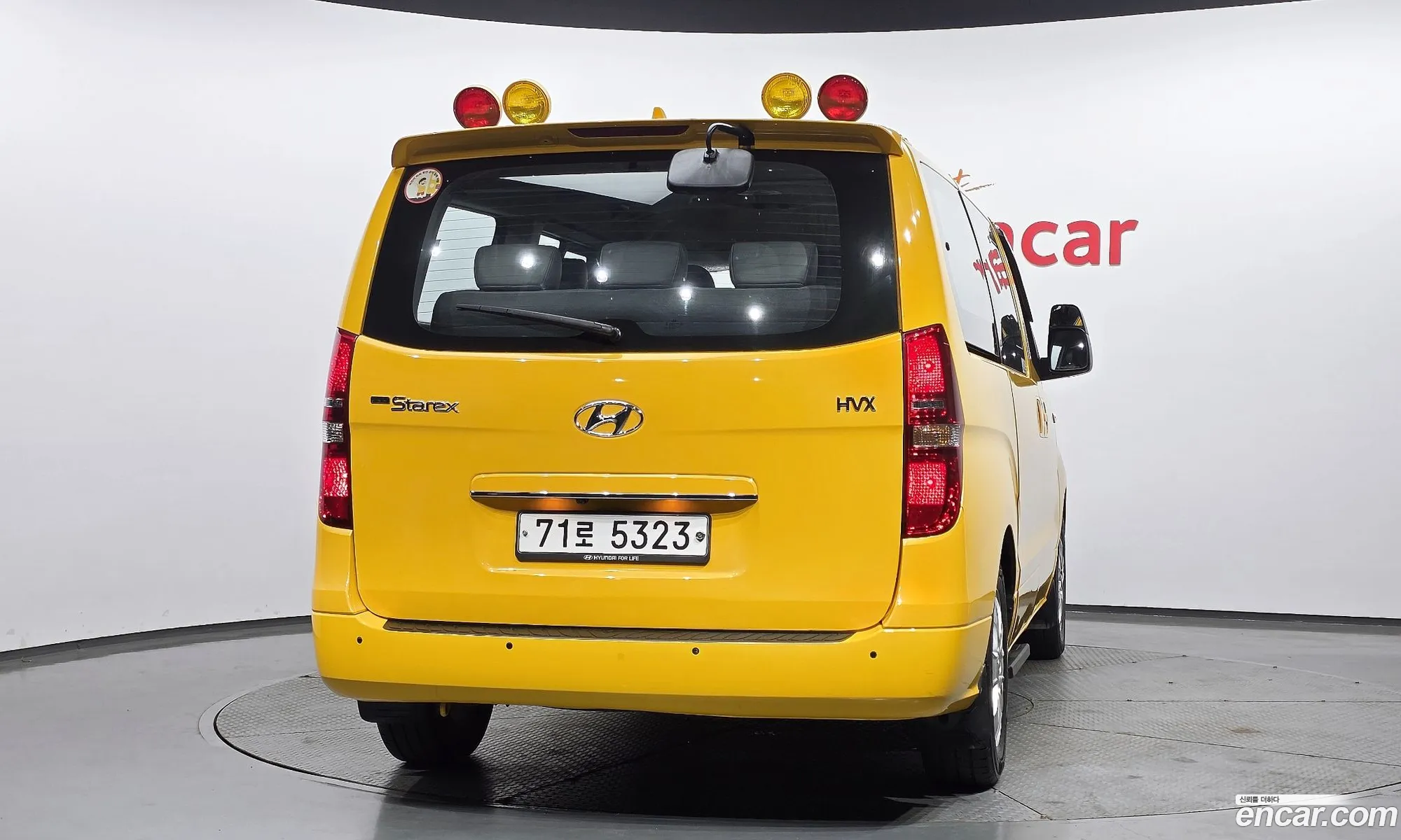 Hyundai Grand Starex 2020 — 3