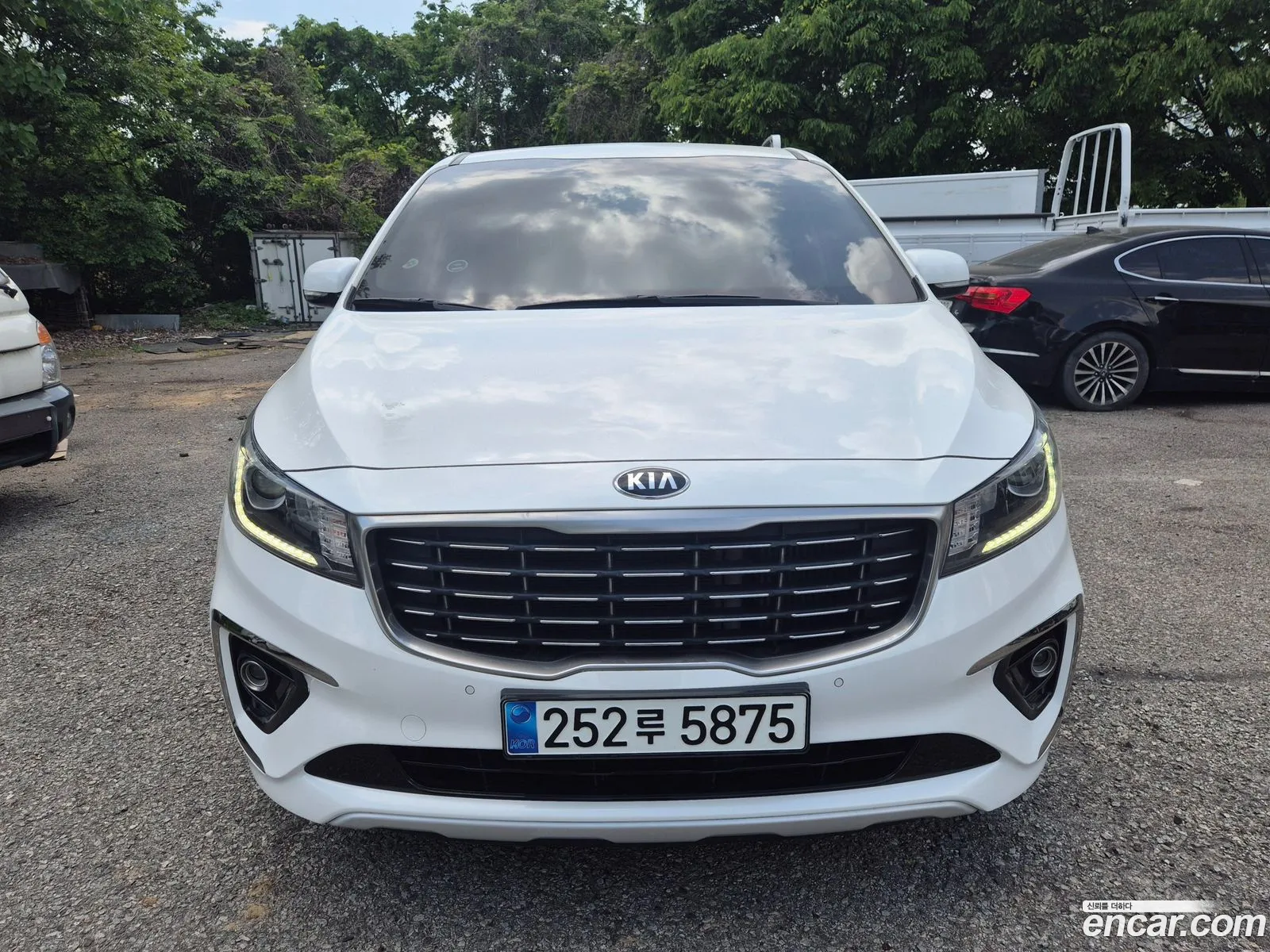 Kia Carnival 2018 — 18