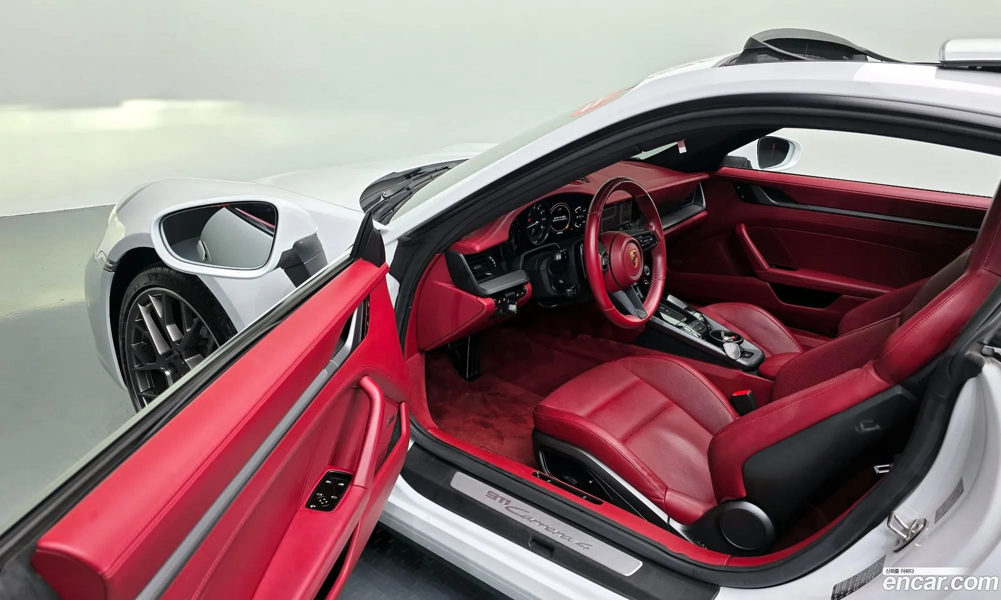 Porsche 911 2020 WP0AA2990LS205843 — 24