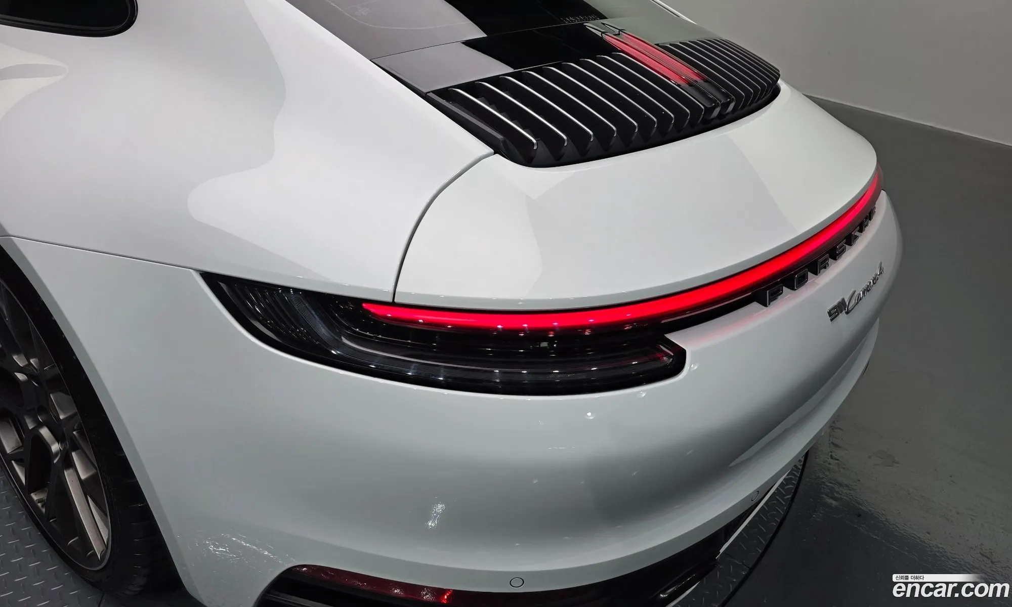 Porsche 911 2020 WP0AA2990LS205843 — 20
