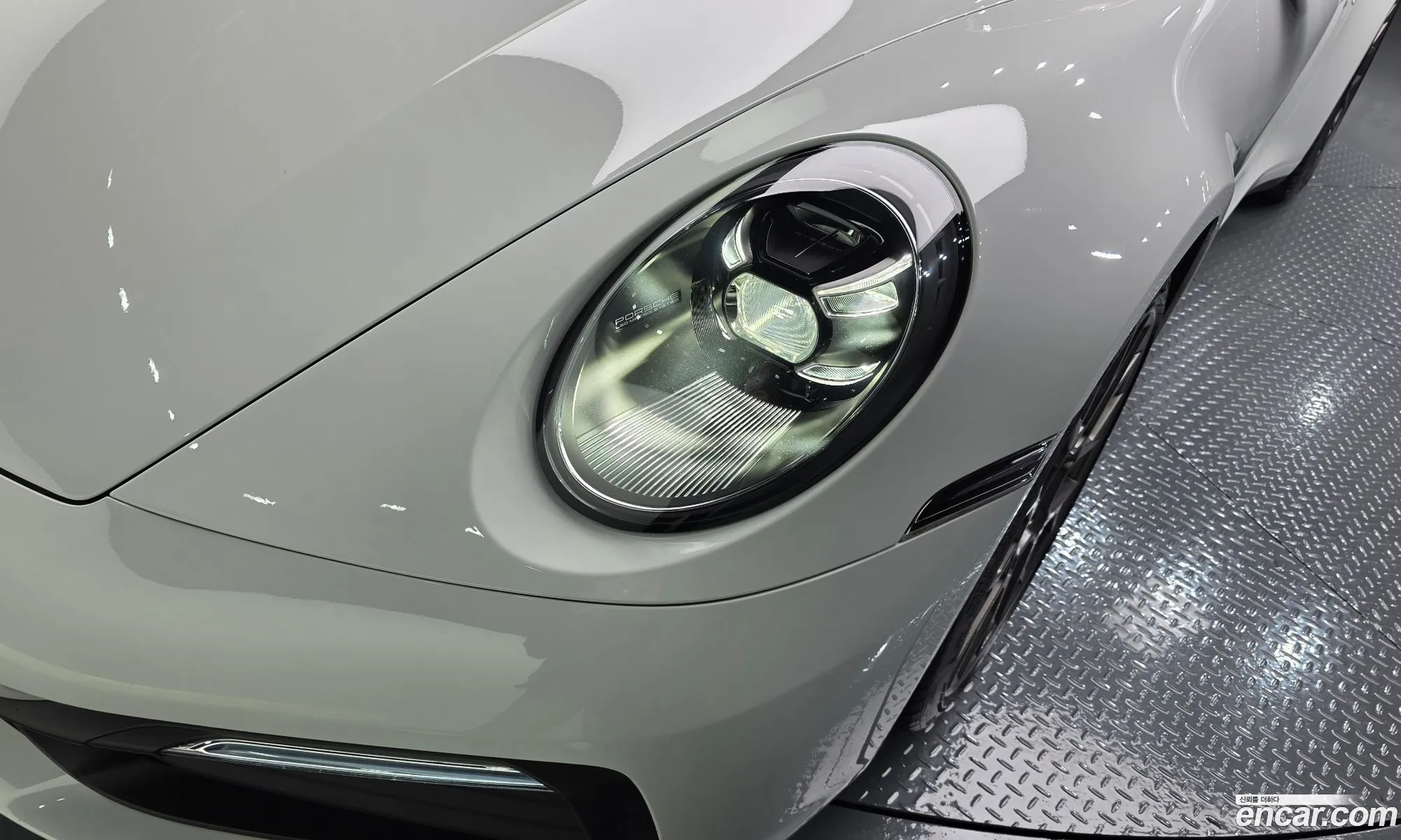 Porsche 911 2020 WP0AA2990LS205843 — 16