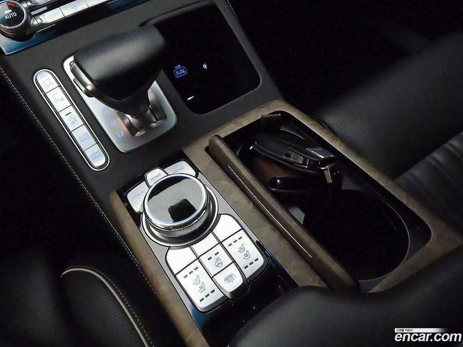 Genesis G90 2019 — 8
