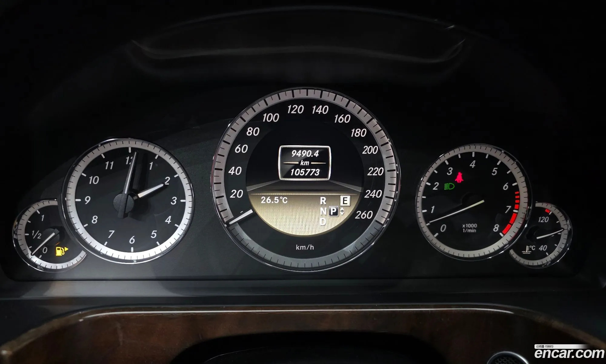 Mercedes-Benz E-Class W212 2012 WDDHF5FB3CA584695 — 6