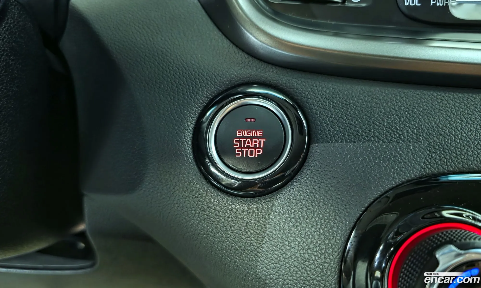 Kia Sorento 2019 KNAPH81ABLA629327 — 11