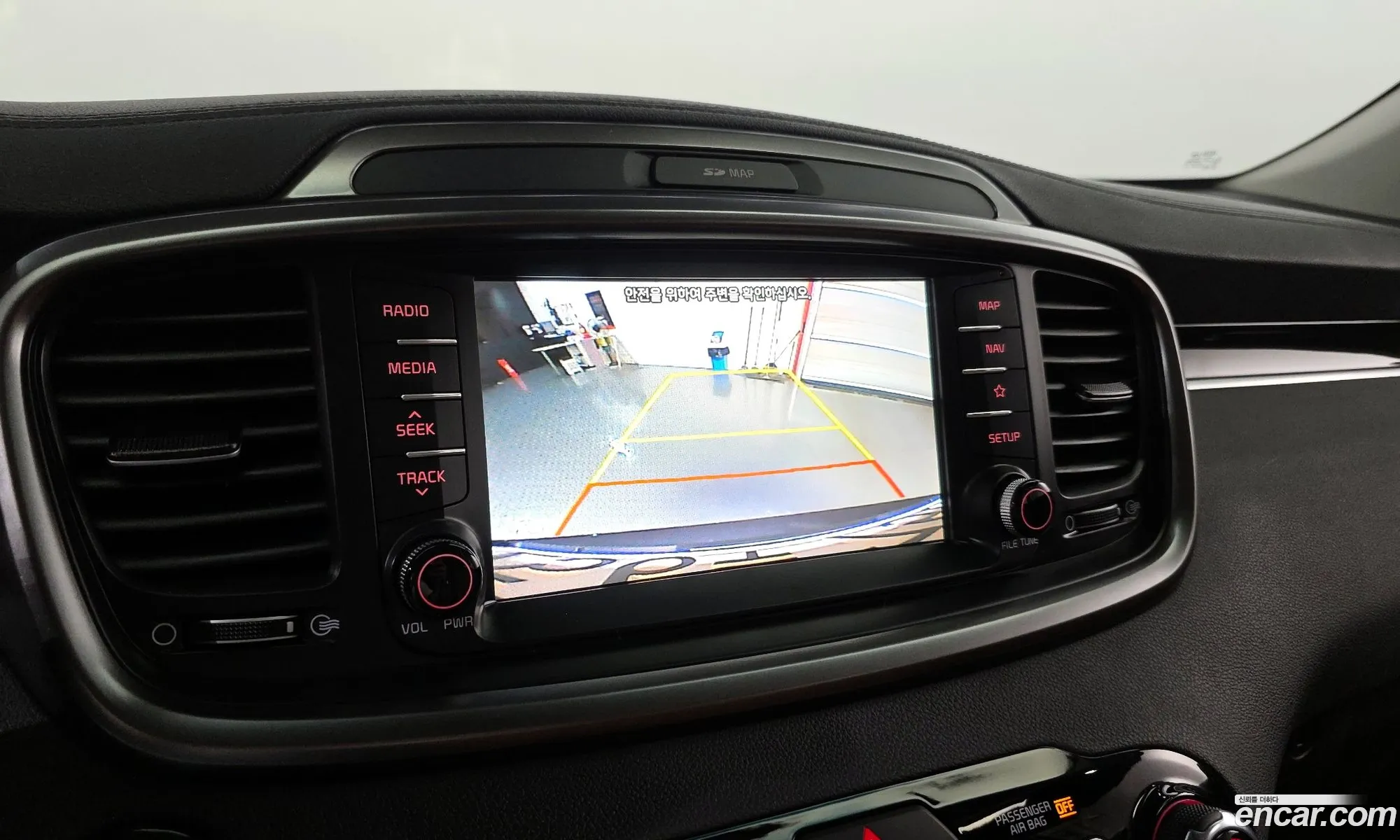 Kia Sorento 2019 KNAPH81ABLA629327 — 29