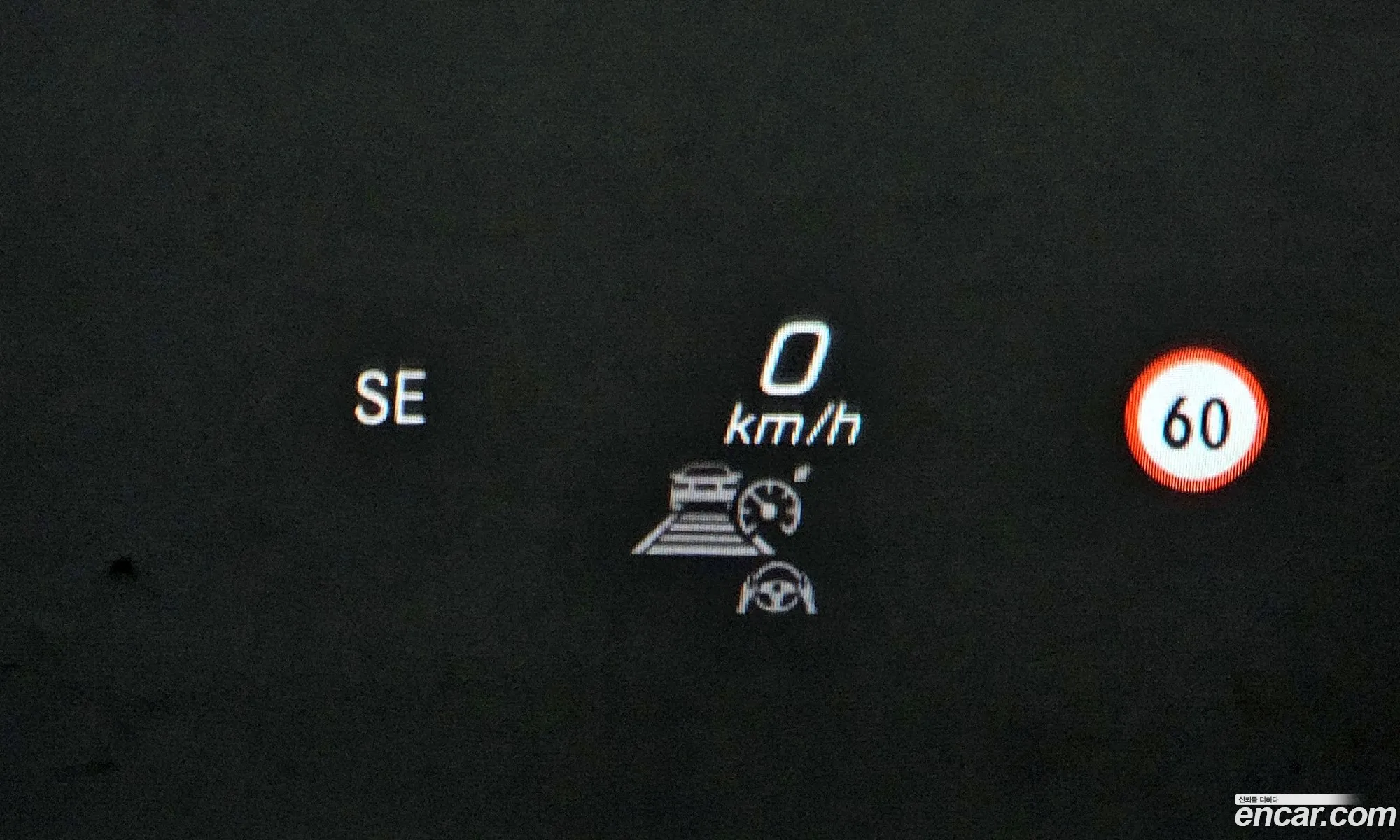 Mercedes-Benz E-Class W213 2022 — 10
