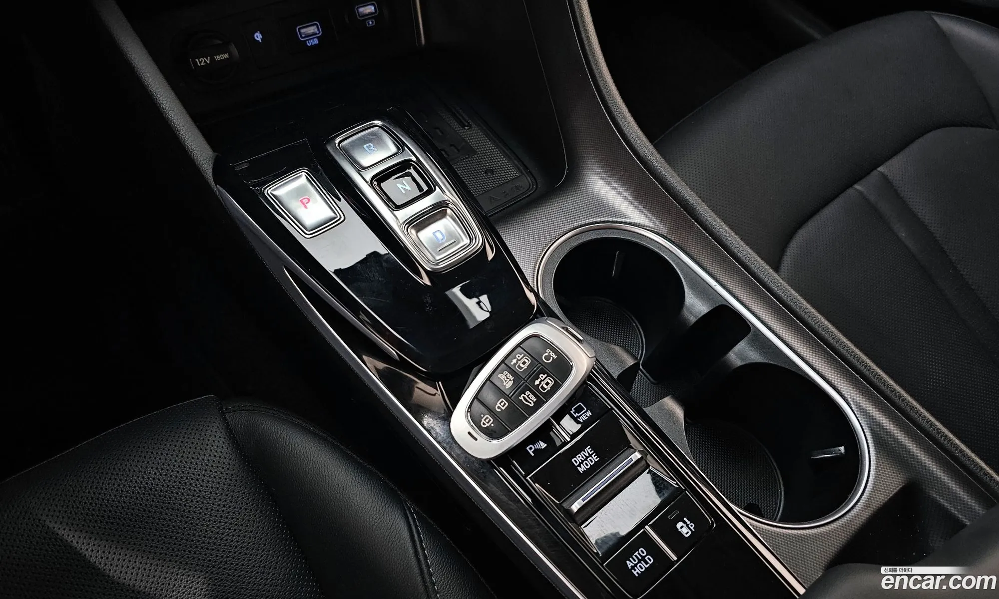 Hyundai Sonata Hybrid 2023 — 6