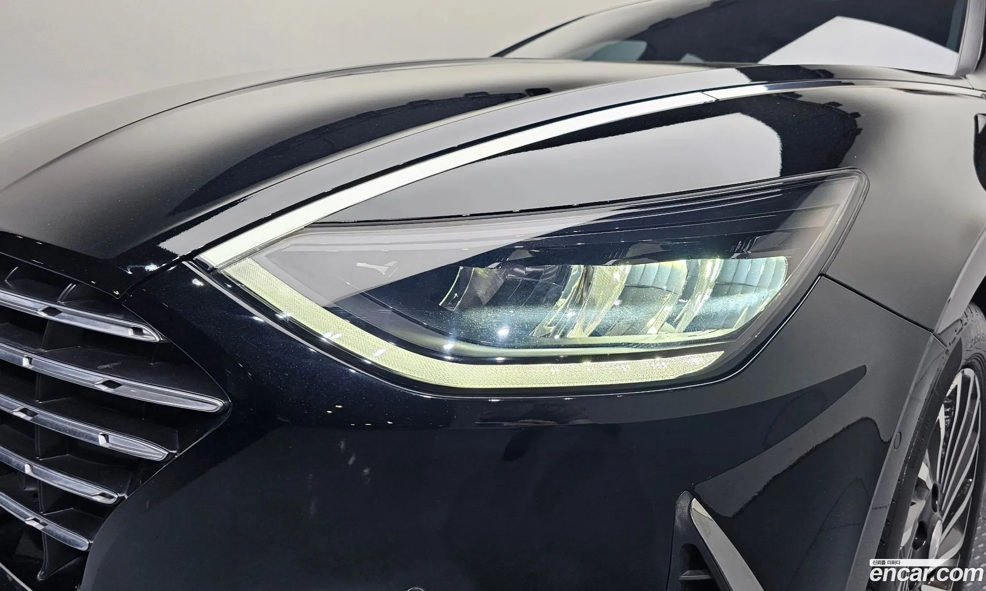 Hyundai Sonata Hybrid 2023 — 13
