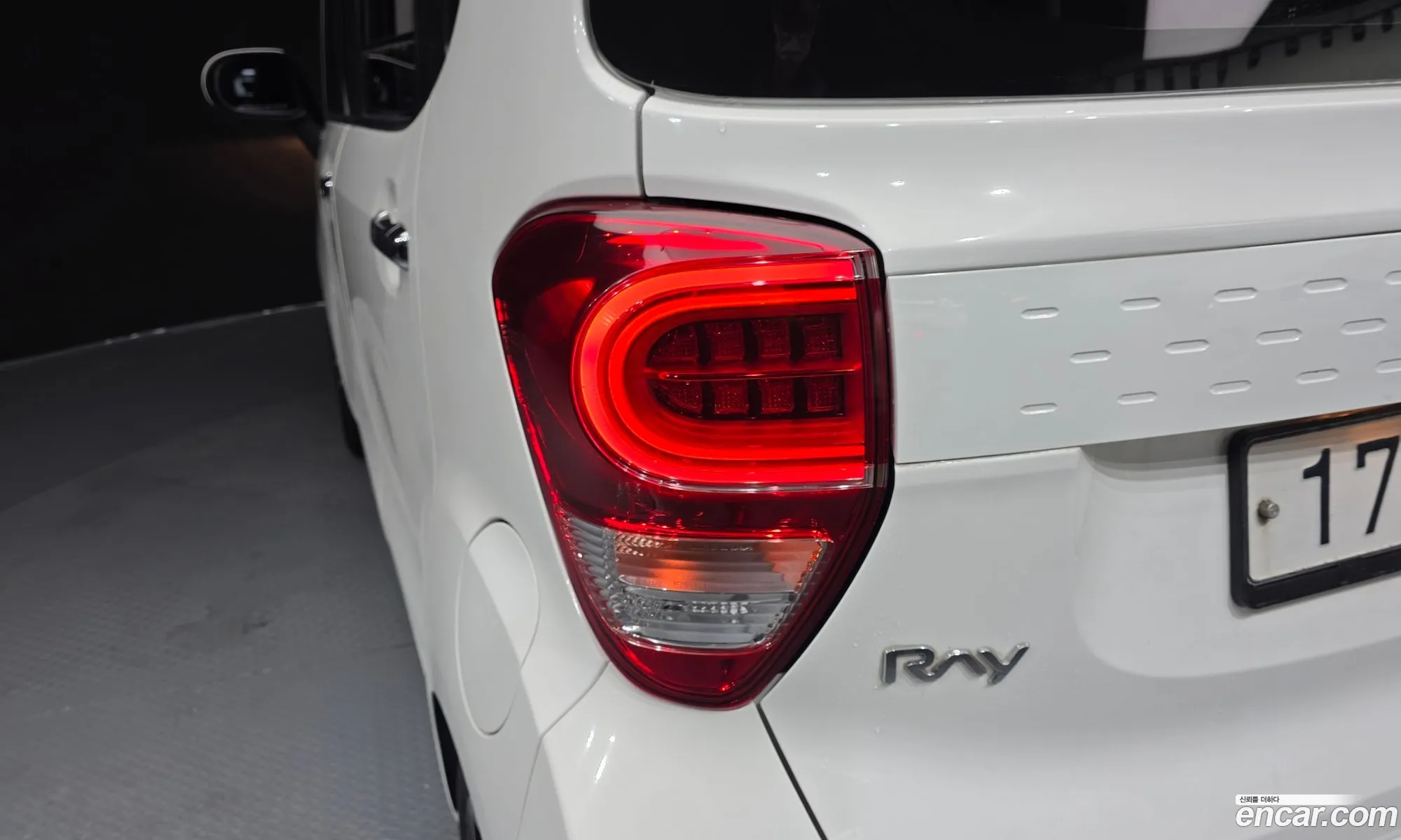 Kia Ray 2018 KNACK811BJT196025 — 19