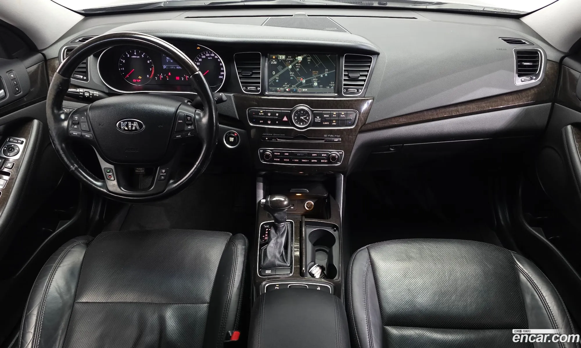 Kia K7 2014 KNALM415BEA171810 — 2