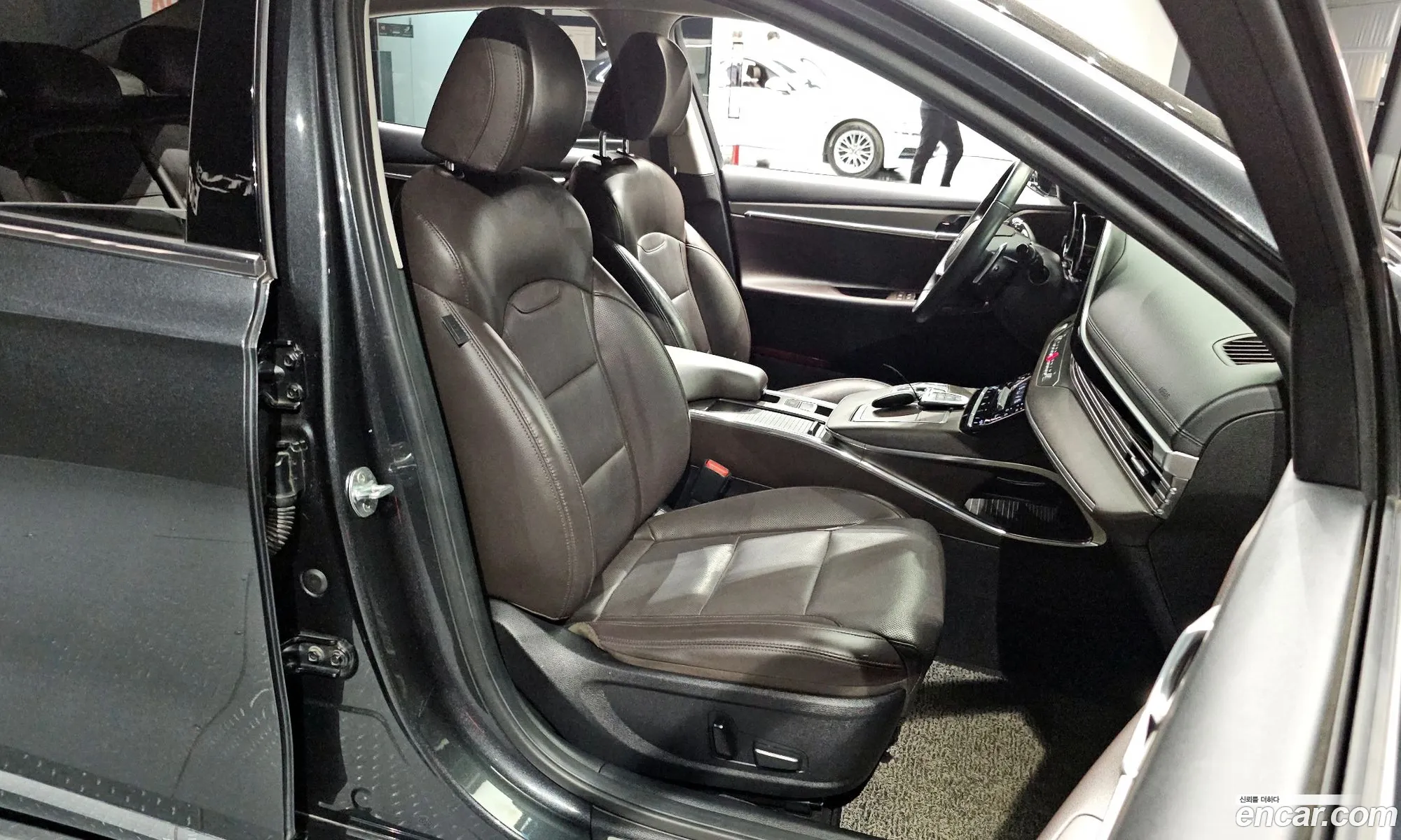 Hyundai Grandeur IG 2021 KMHF141DBMA428172 — 10