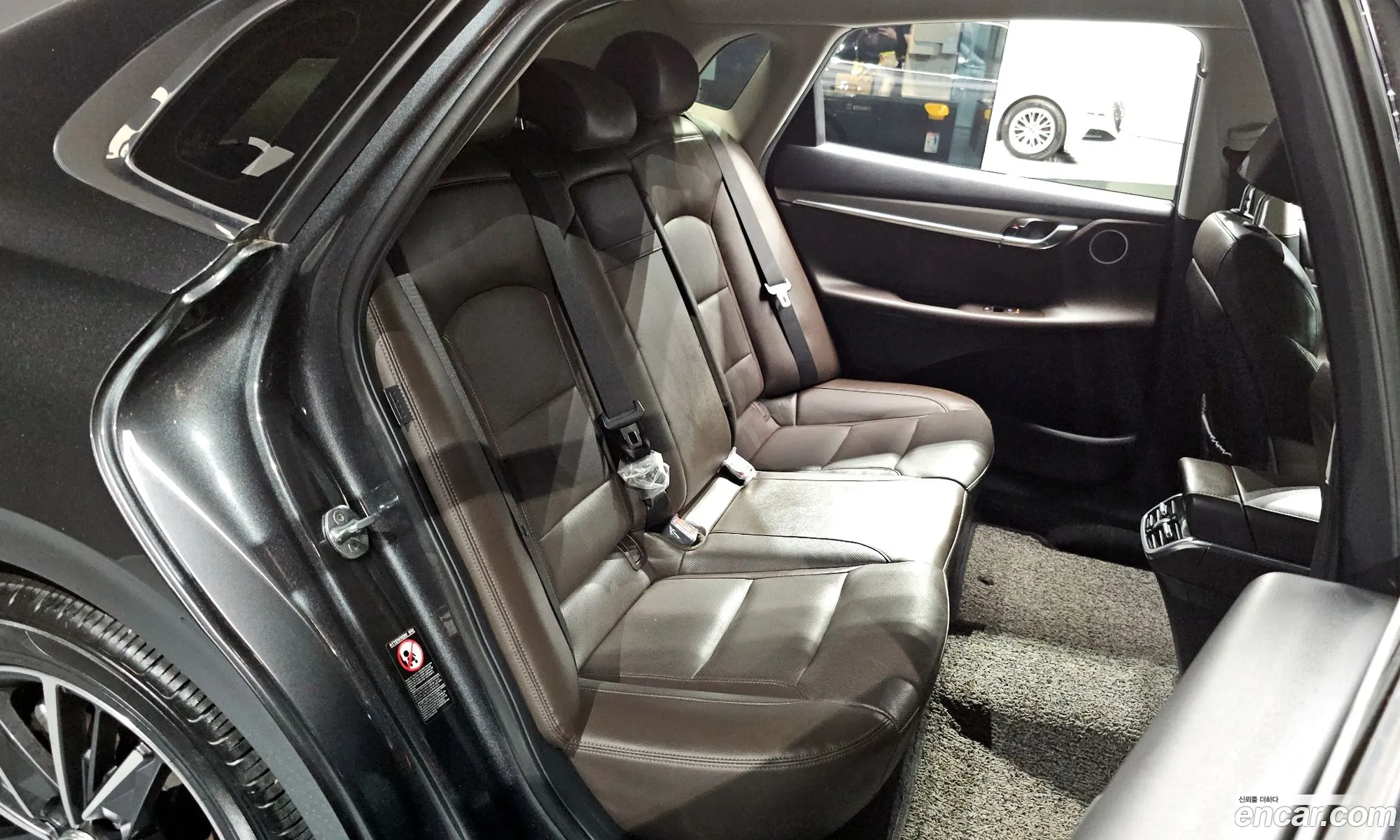 Hyundai Grandeur IG 2021 KMHF141DBMA428172 — 27