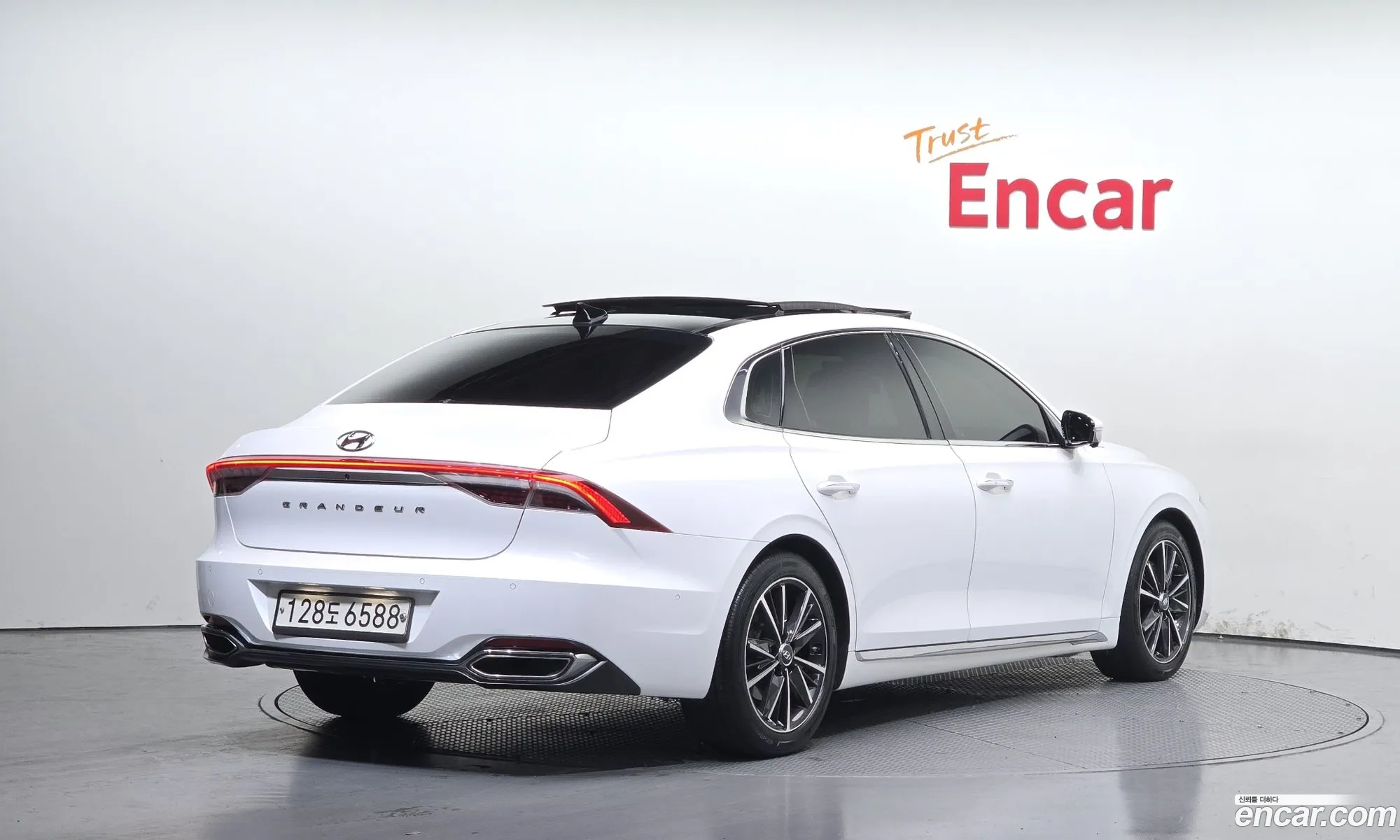 Hyundai Grandeur IG 2020 — 19