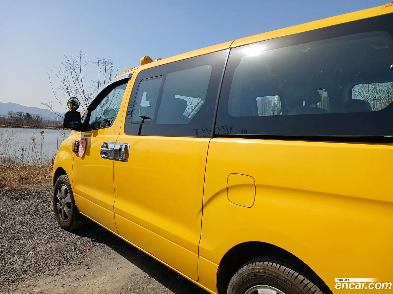 Hyundai Grand Starex 2014 — 12