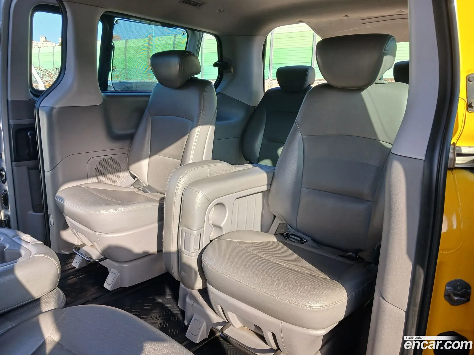 Hyundai Grand Starex 2014 — 10