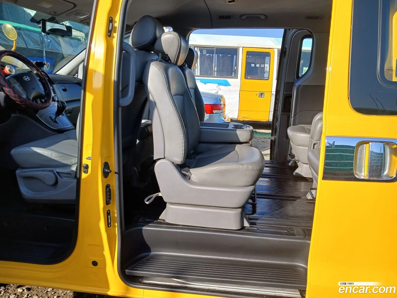 Hyundai Grand Starex 2014 — 9
