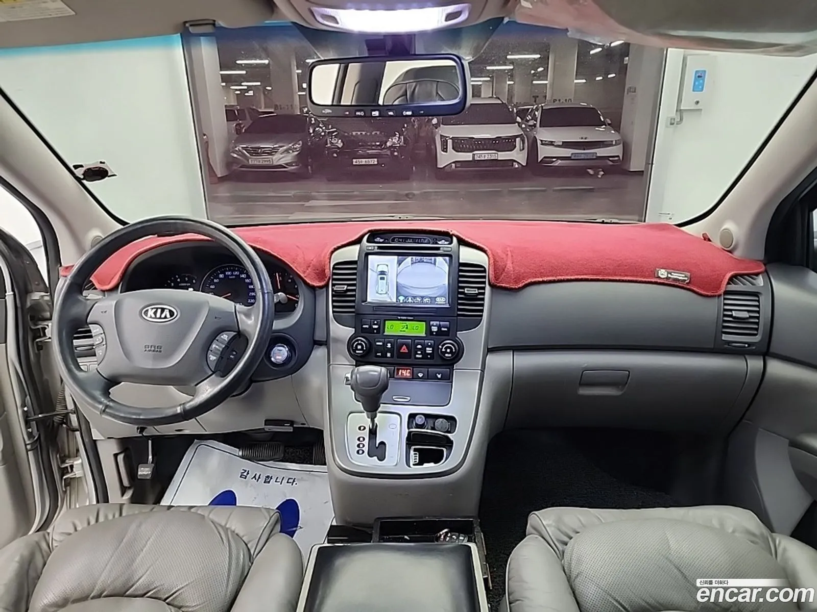 Kia Carnival R 2011 — 8
