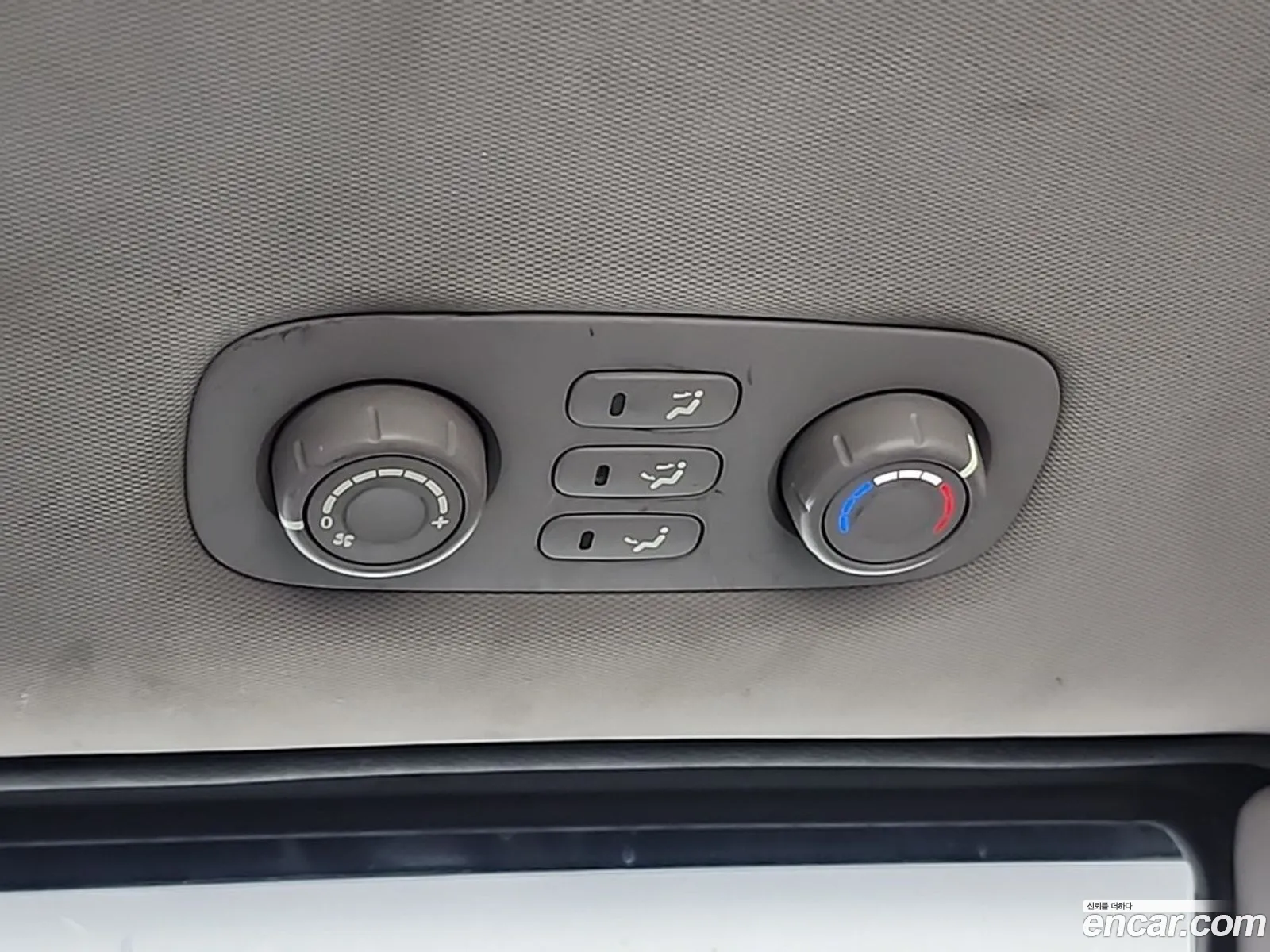 Kia Carnival R 2011 — 10
