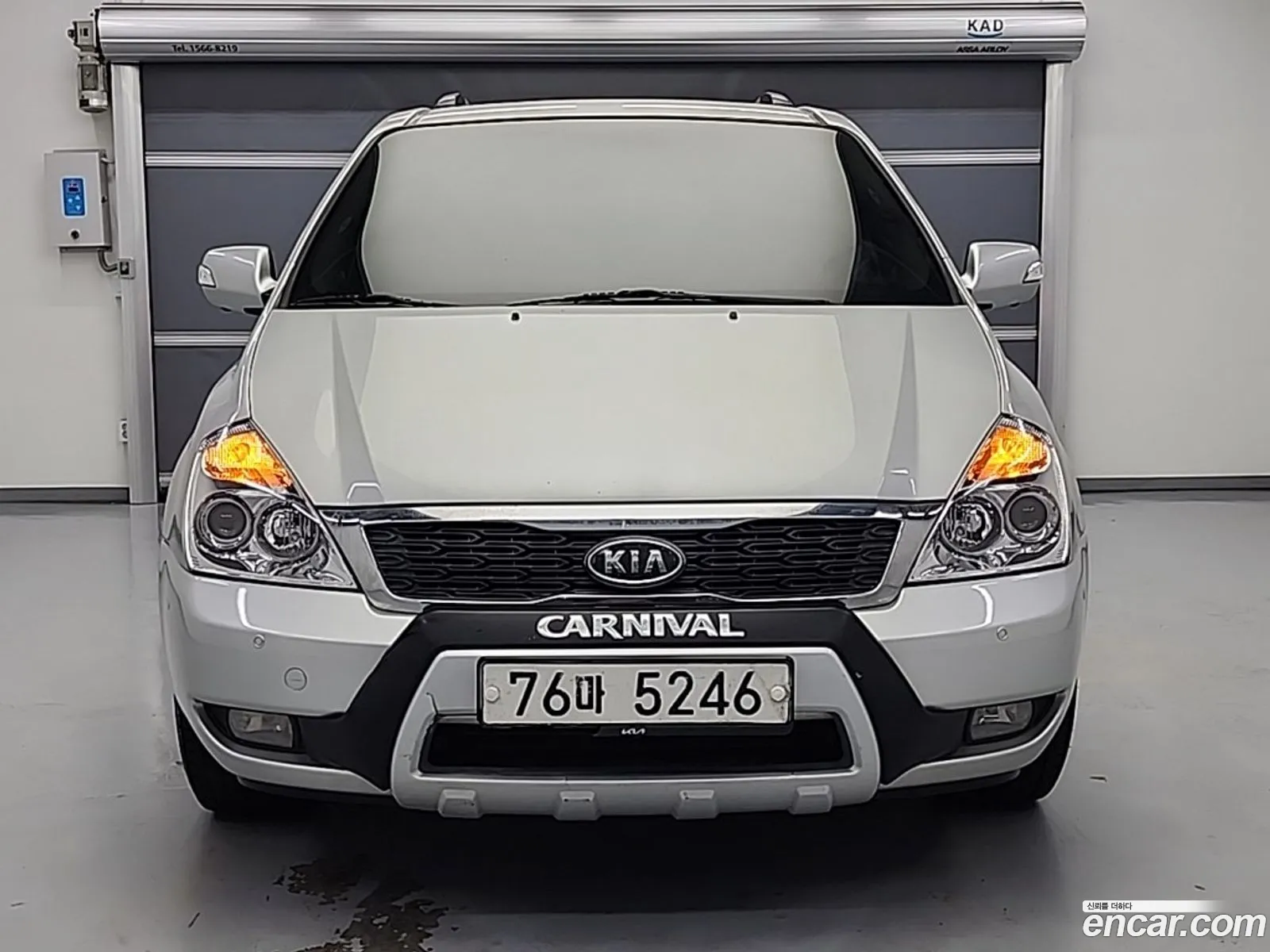 Kia Carnival R 2011 — 9