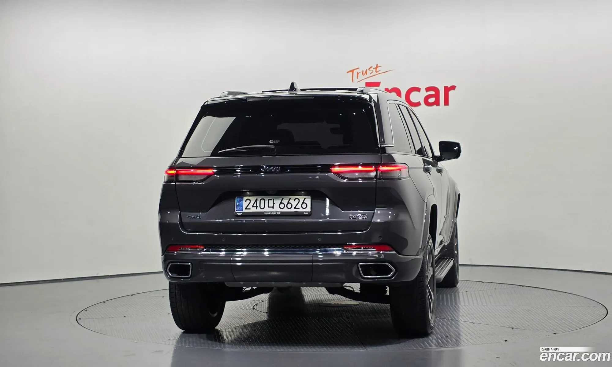 Jeep Grand Cherokee 2023 — 19