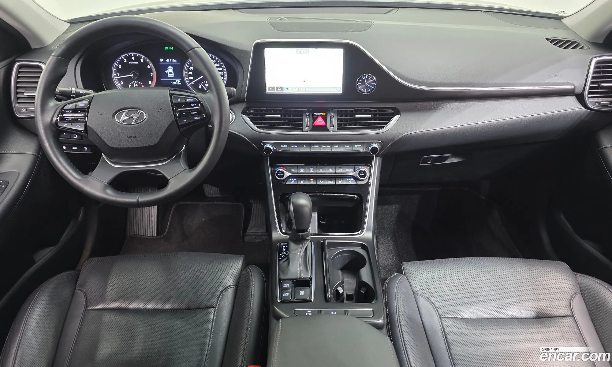 Hyundai Grandeur IG 2018 — 11