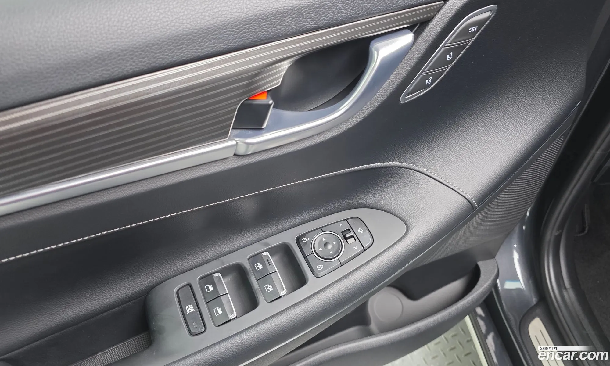 Hyundai Grandeur IG 2018 — 17