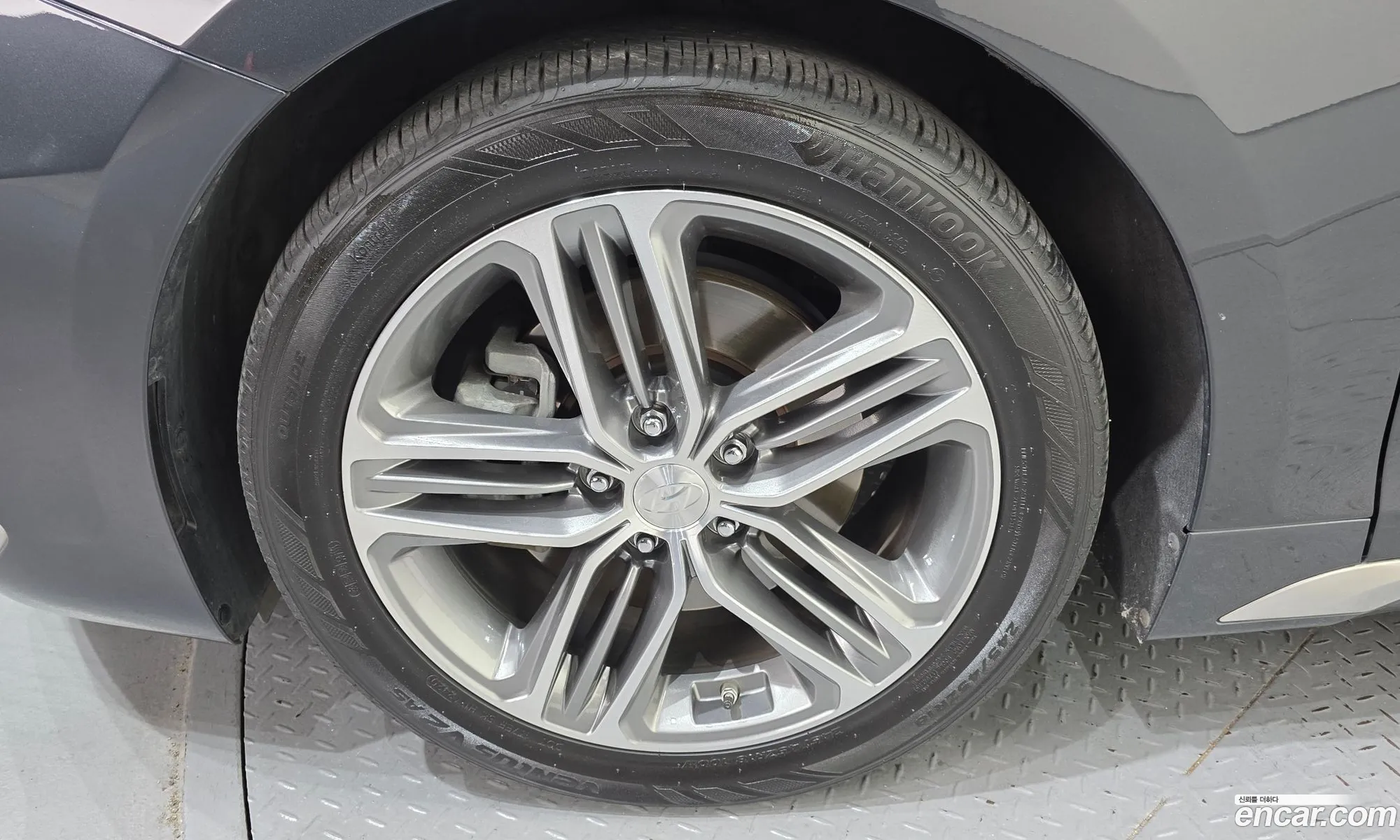 Hyundai Grandeur IG 2018 — 13