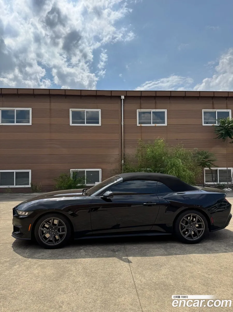 Ford Mustang 7th Gen 2024 — 7
