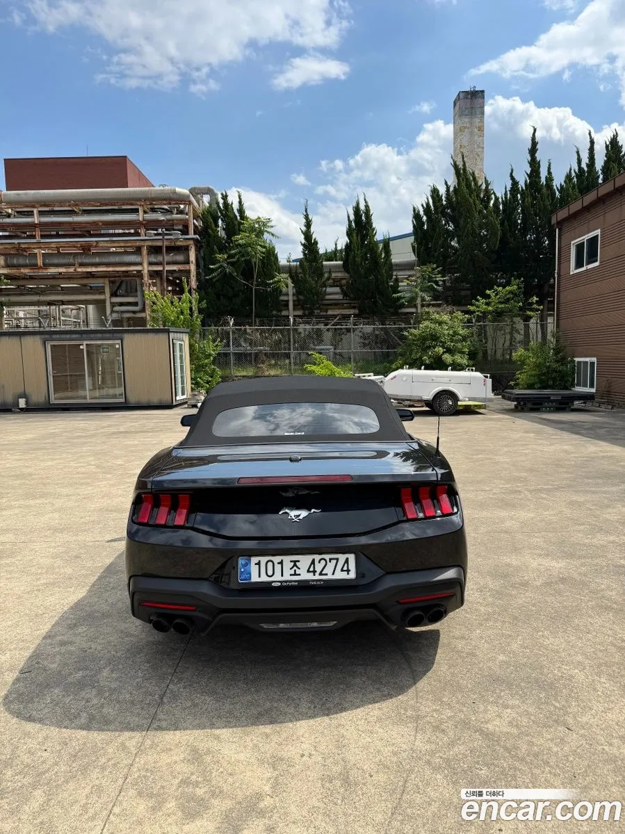 Ford Mustang 7th Gen 2024 — 2