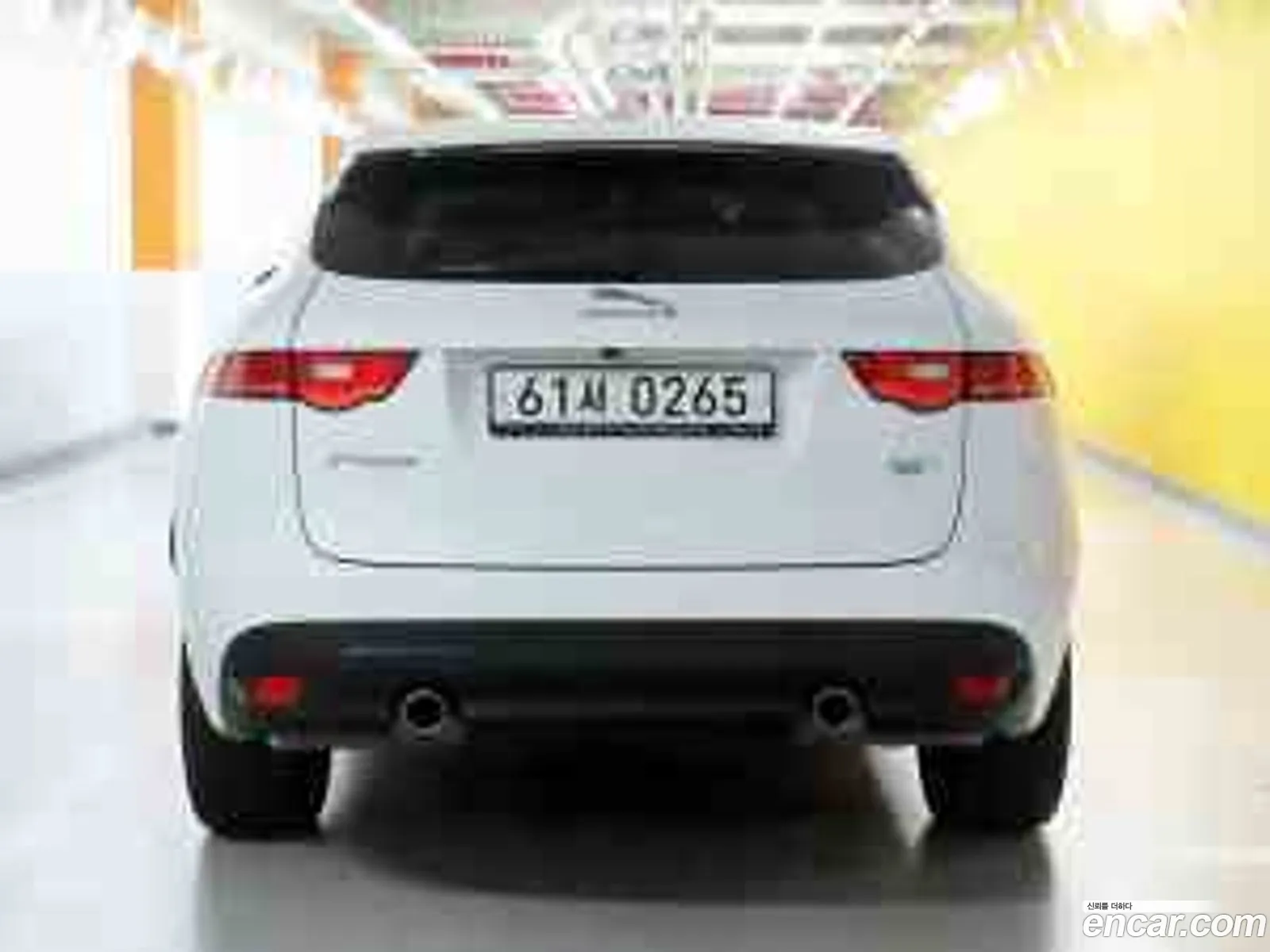 Jaguar F-Pace 2016 — 9