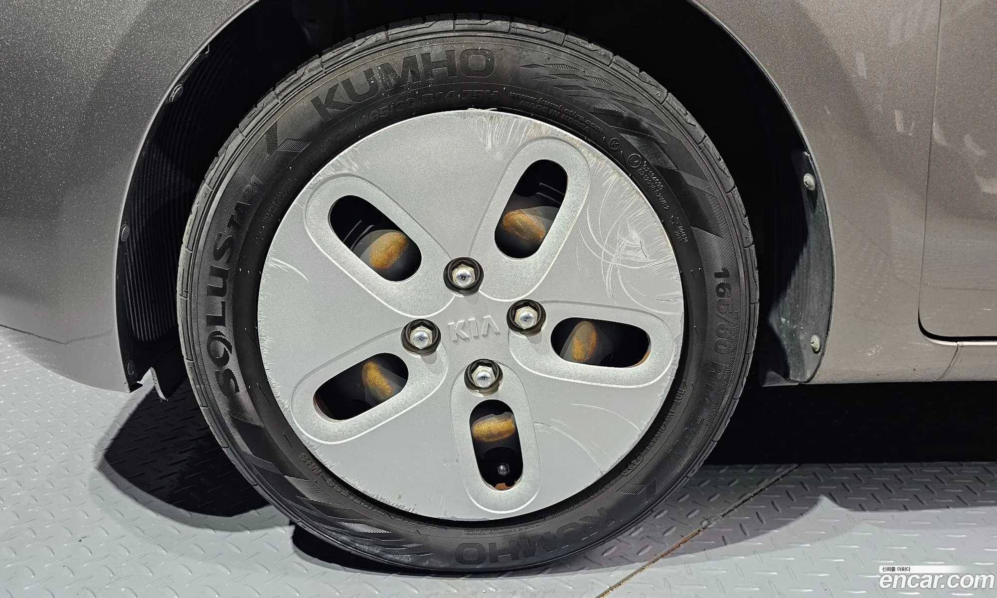 Kia Ray 2020 KNACF911BMT243608 — 10