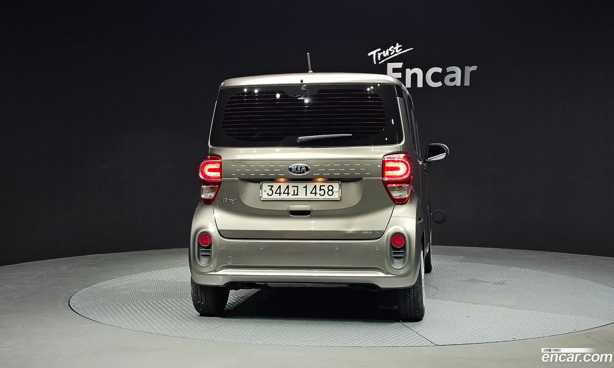 Kia Ray 2020 KNACF911BMT243608 — 11