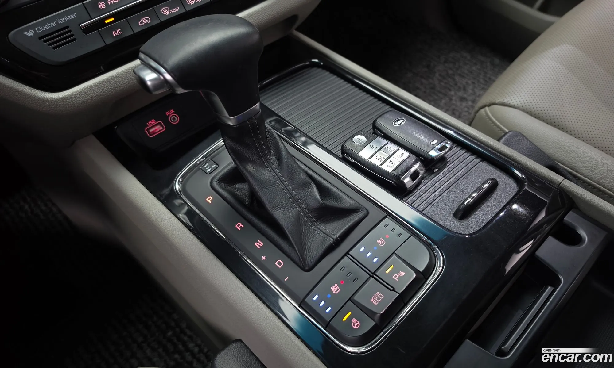Kia Carnival 2017 KNAMC81ABHS339954 — 16