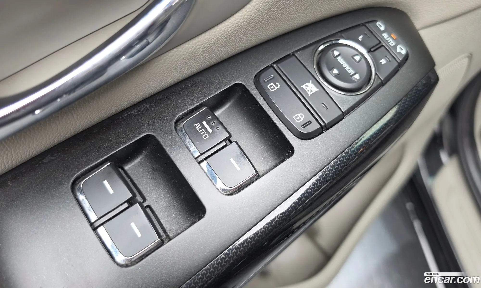 Kia Carnival 2017 KNAMC81ABHS339954 — 15