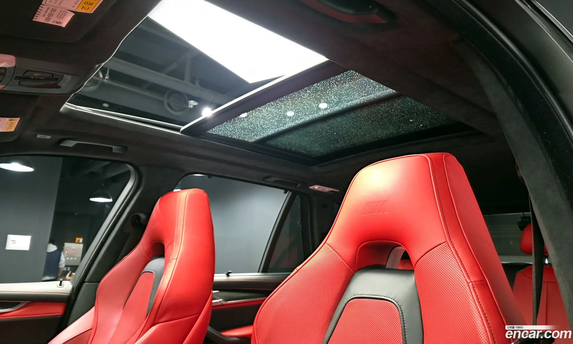 BMW X5 M 2018 WBSKT6108J0Y15185 — 26