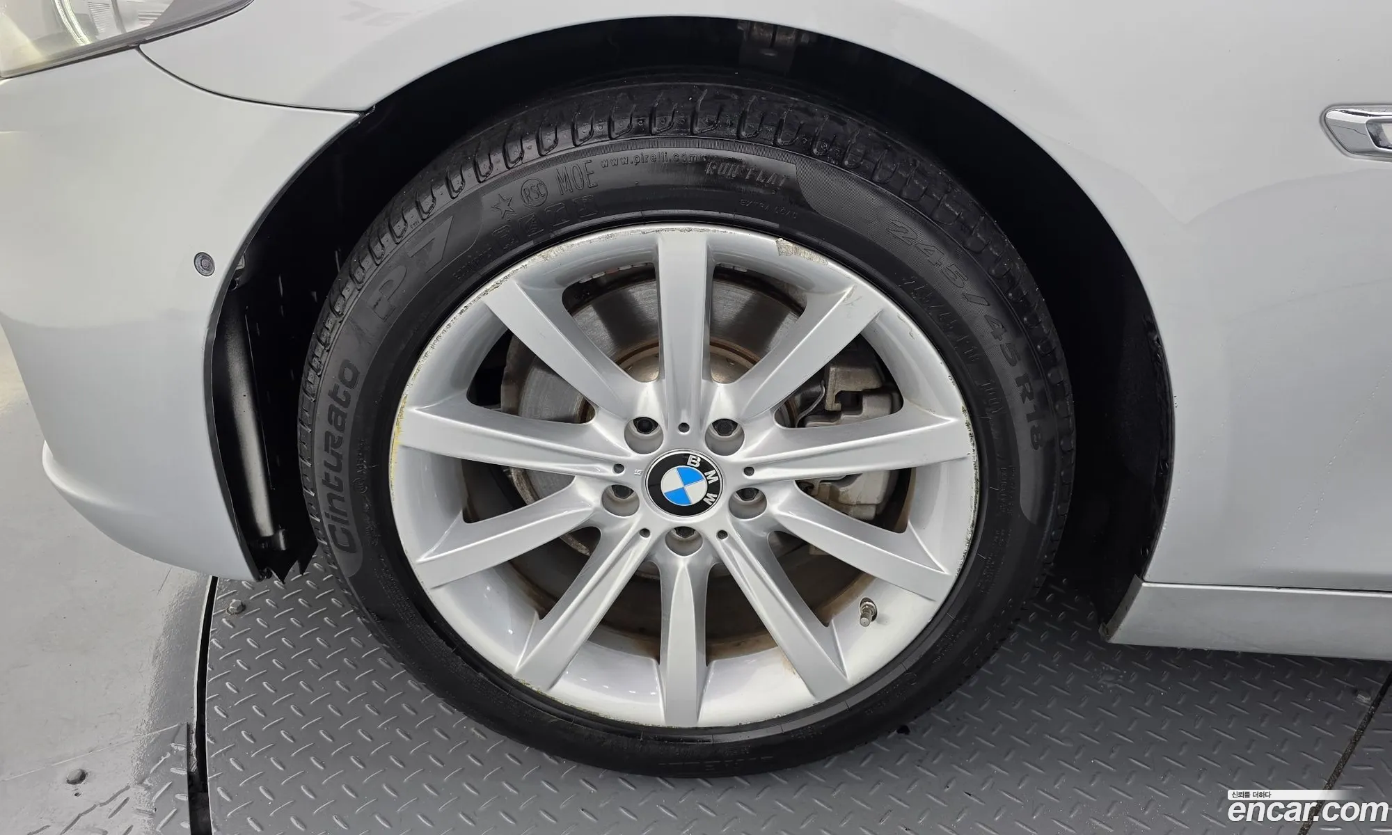 BMW 5 Series 2014 WBA5A5106FD798131 — 9