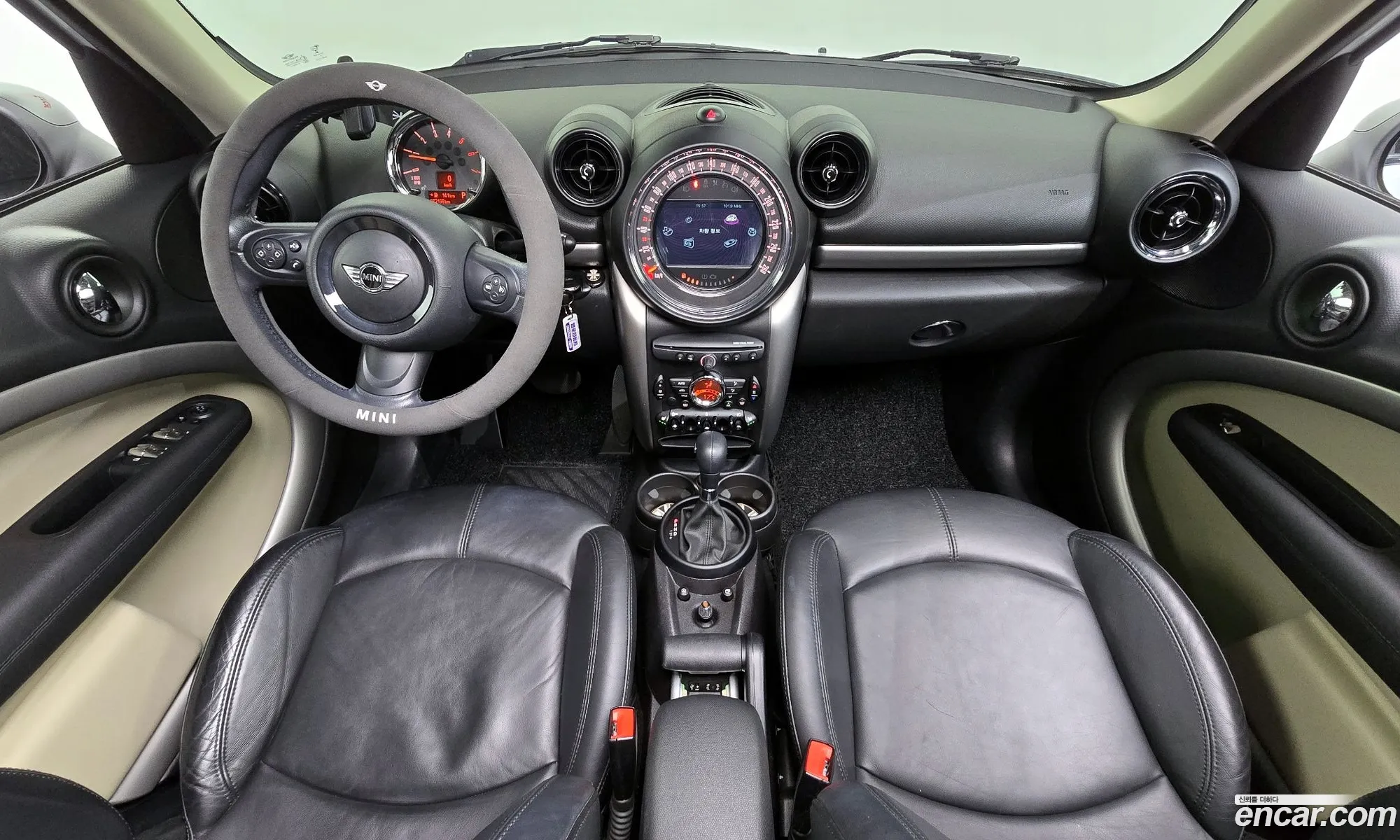 Mini Cooper D Countryman 2016 — 12