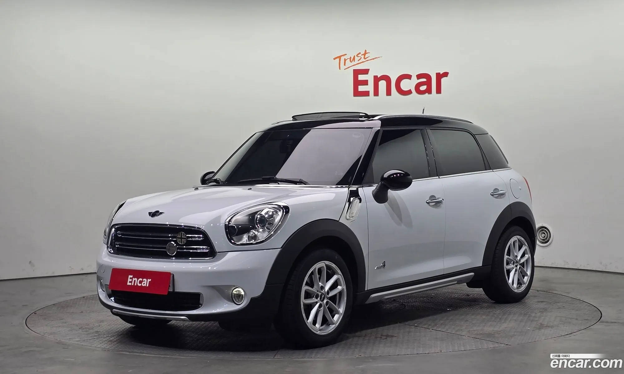 Mini Cooper D Countryman 2016 — 11